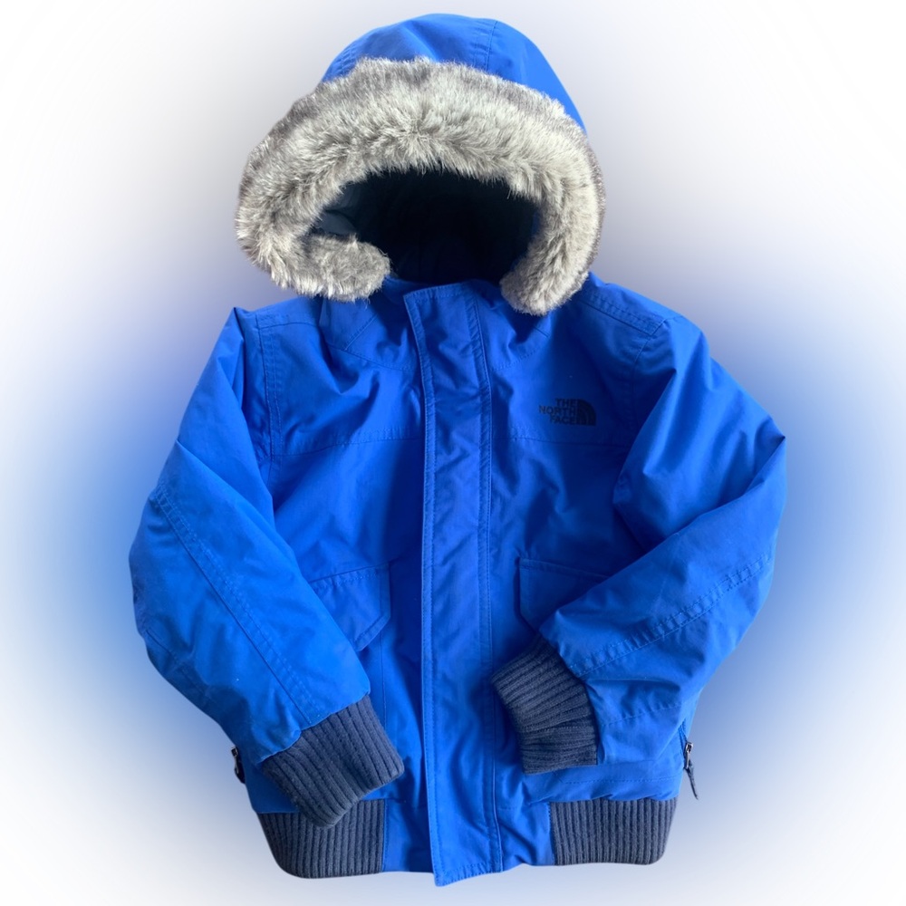 The North Face Boys Gotham Down Jacket size 4, 4T
Warm Winter Coat Parka Blue